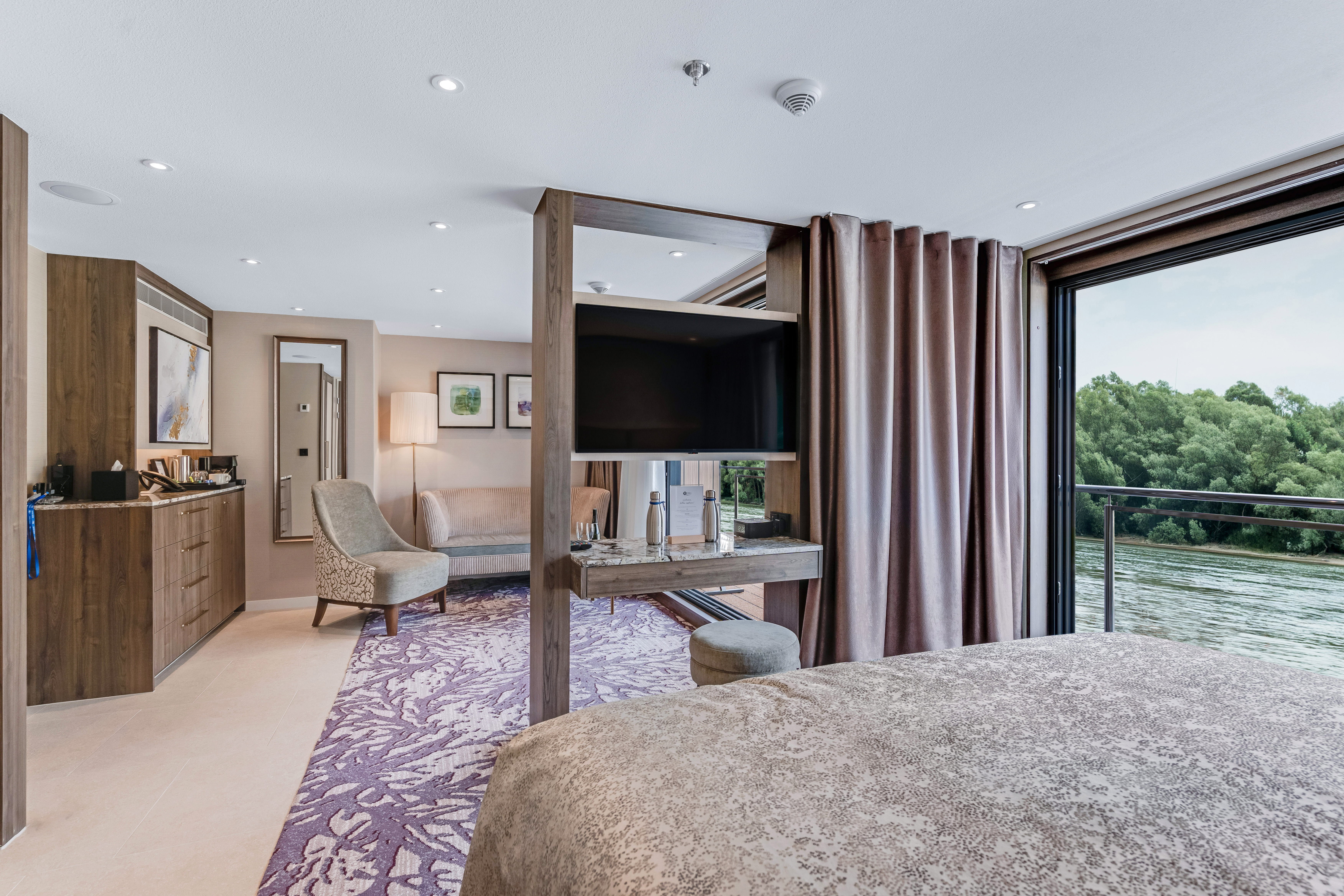 Grand Balcony Suite